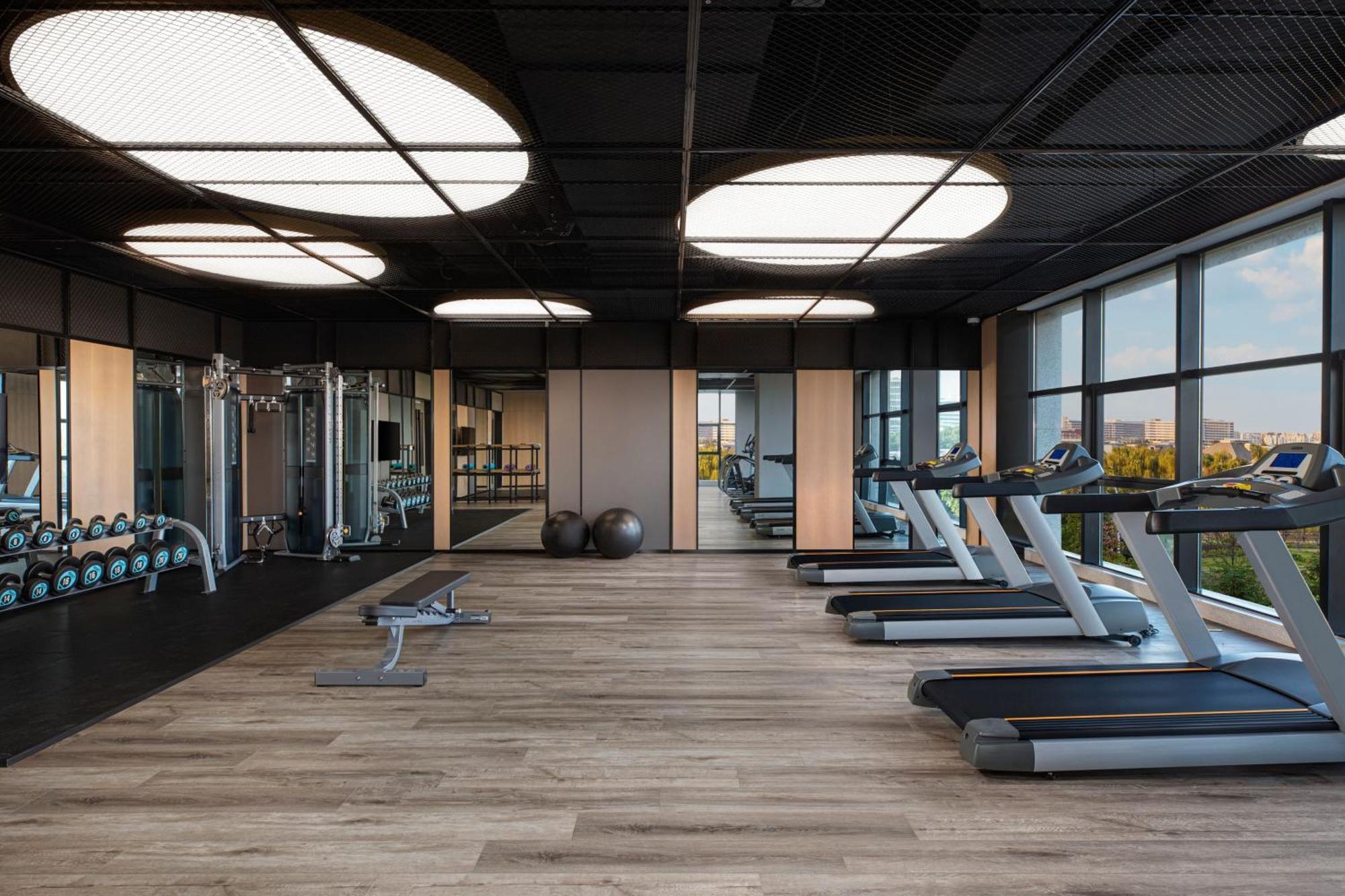 Four Points By Sheraton Hongqiao Hotel