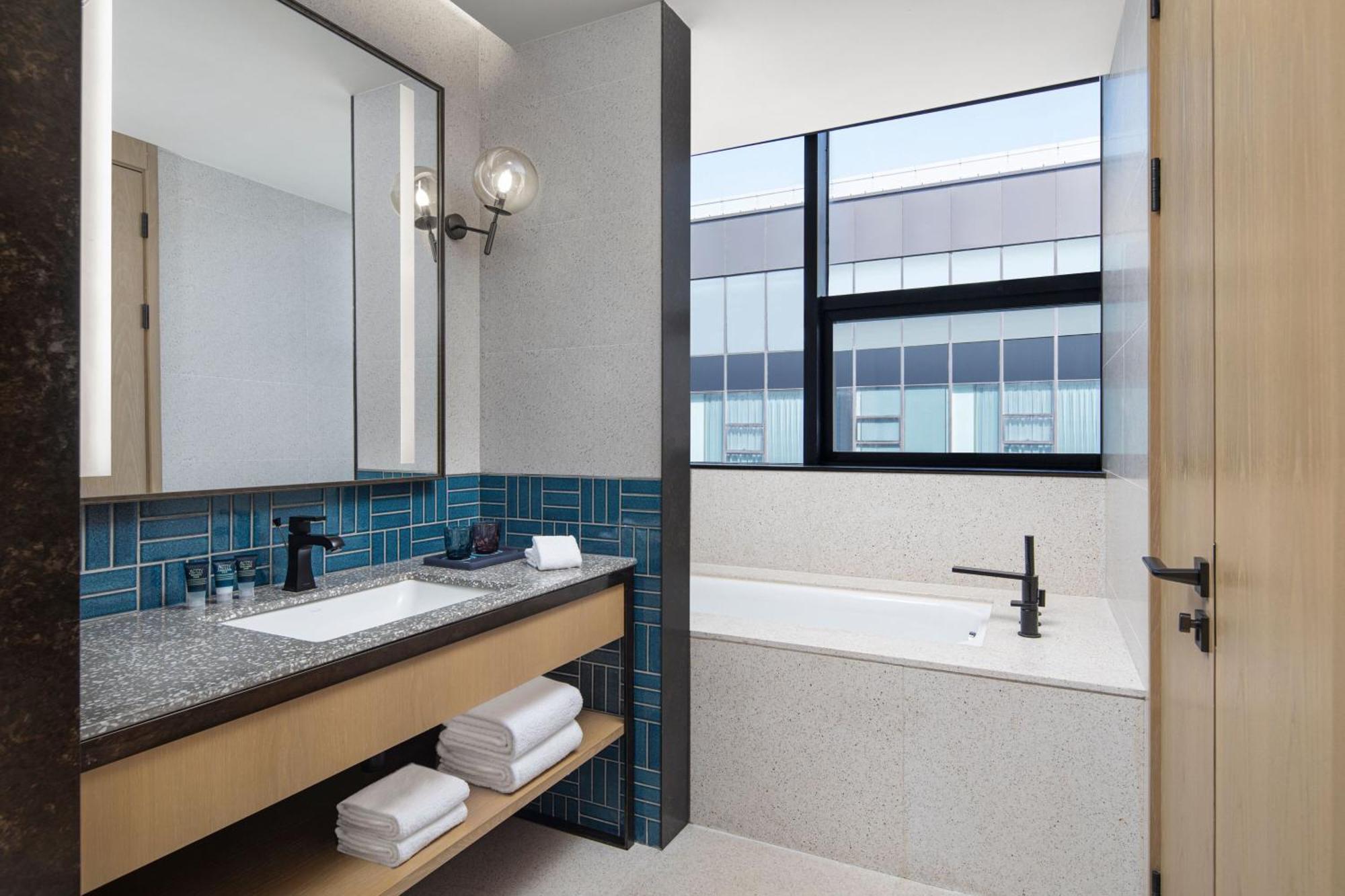 Four Points By Sheraton Hongqiao Shanghai